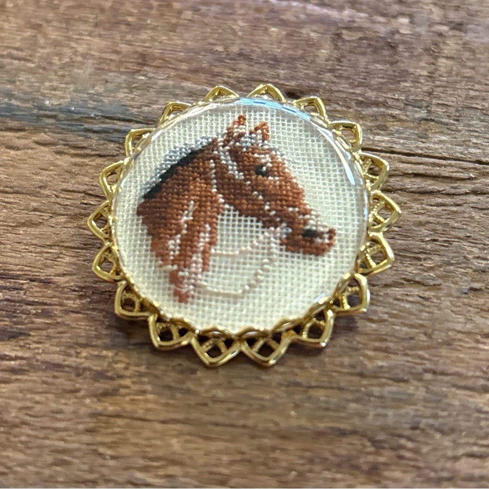 Petite Point Horse Cross Stitch Brooch Pendant Brooch - Picture 7 of 7